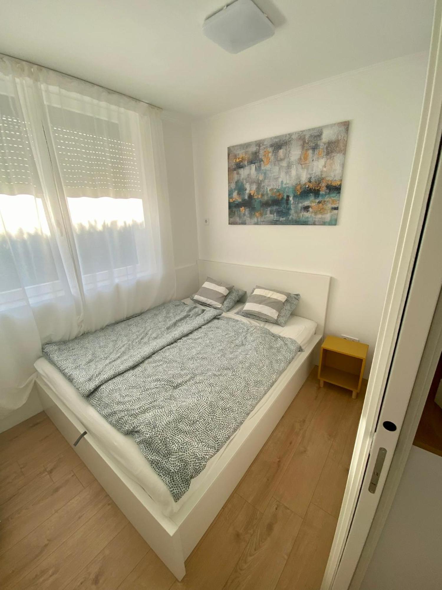 Pannaroza Apartman Балатонлелле Экстерьер фото